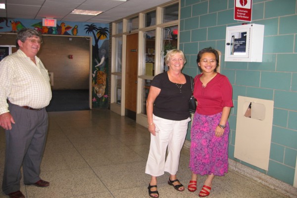 ../image/joan's reunion, ba, bitsy & ezra reed math recipient 9,2005 .jpg